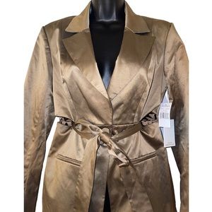 Khloe Kardashian Good American Gold blazer🔥